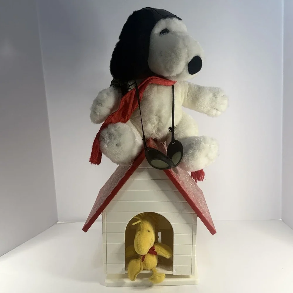 1993 Santa's Best Snoopy Woodstock Christmas Animated Doghouse Peanuts-Untested